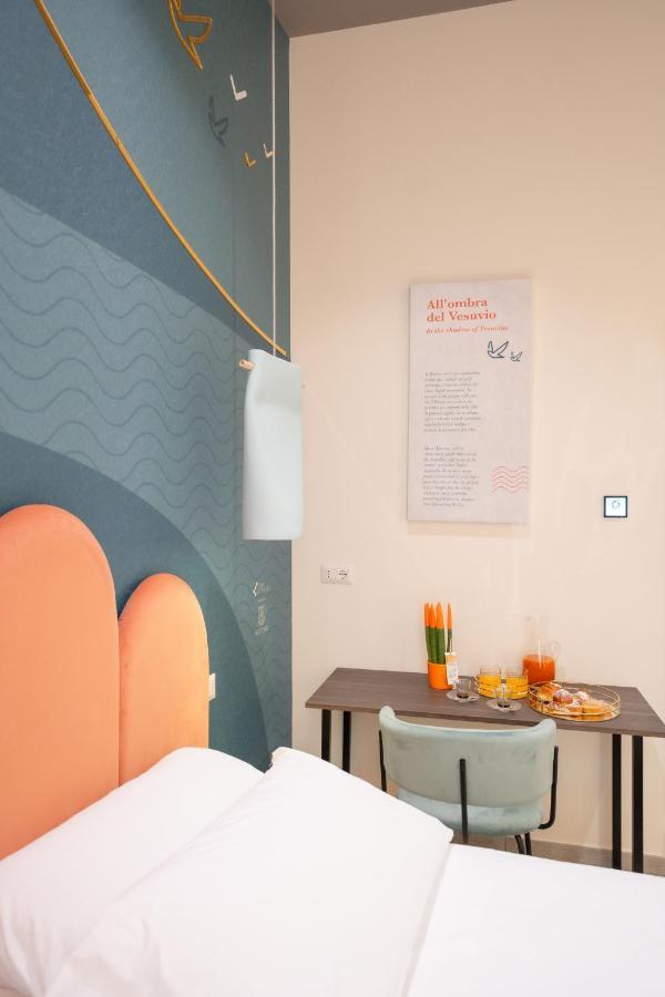 Piezz' E Sole Hotel Наполи Екстериор снимка